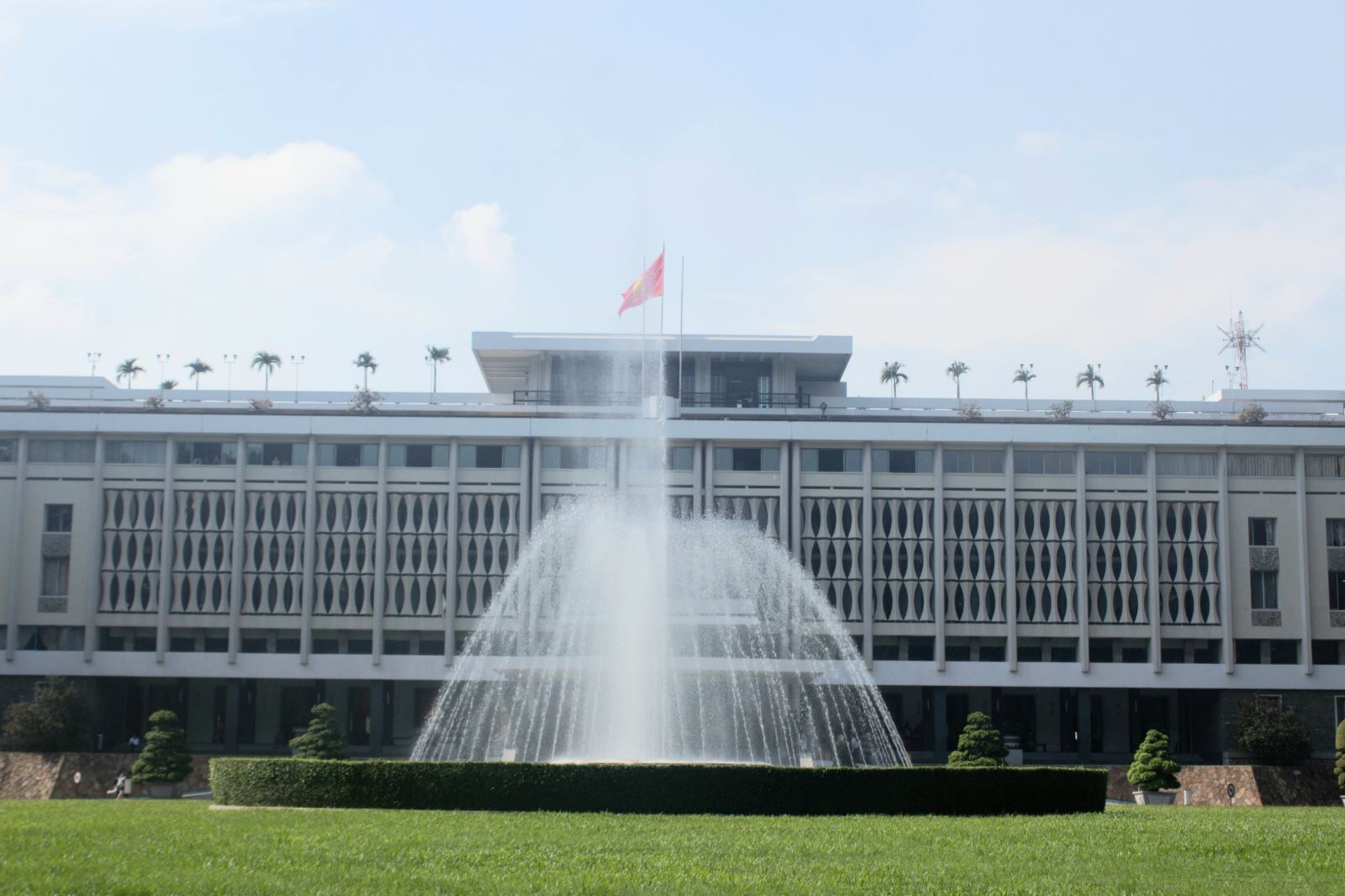 independence_palace_vietnam